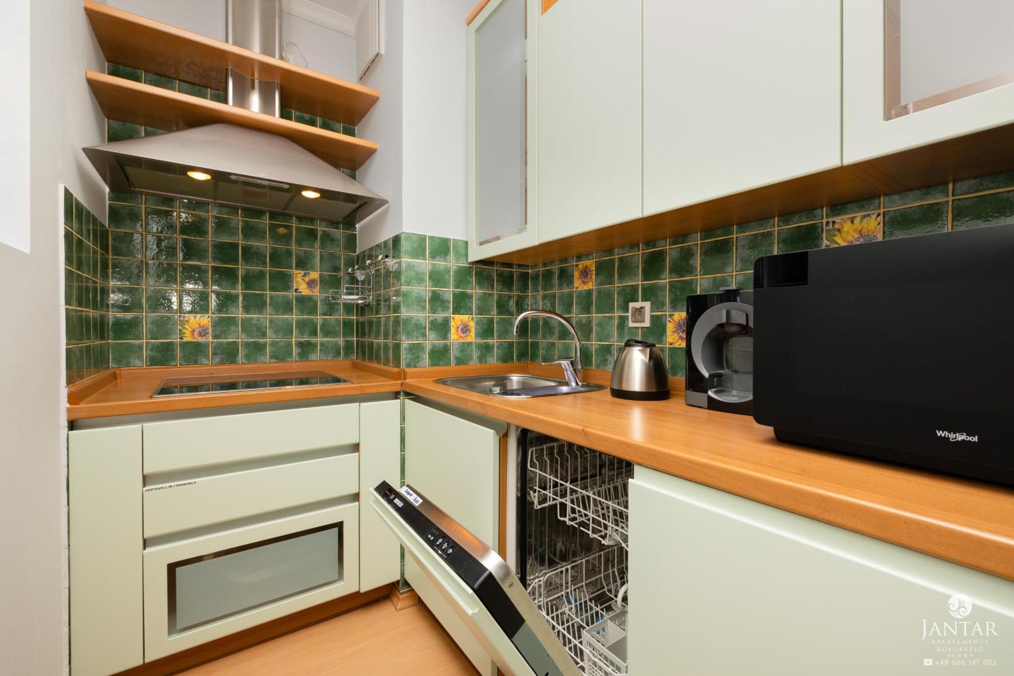 Jantar Apartamenty - Promenada 코워브제크 외부 사진