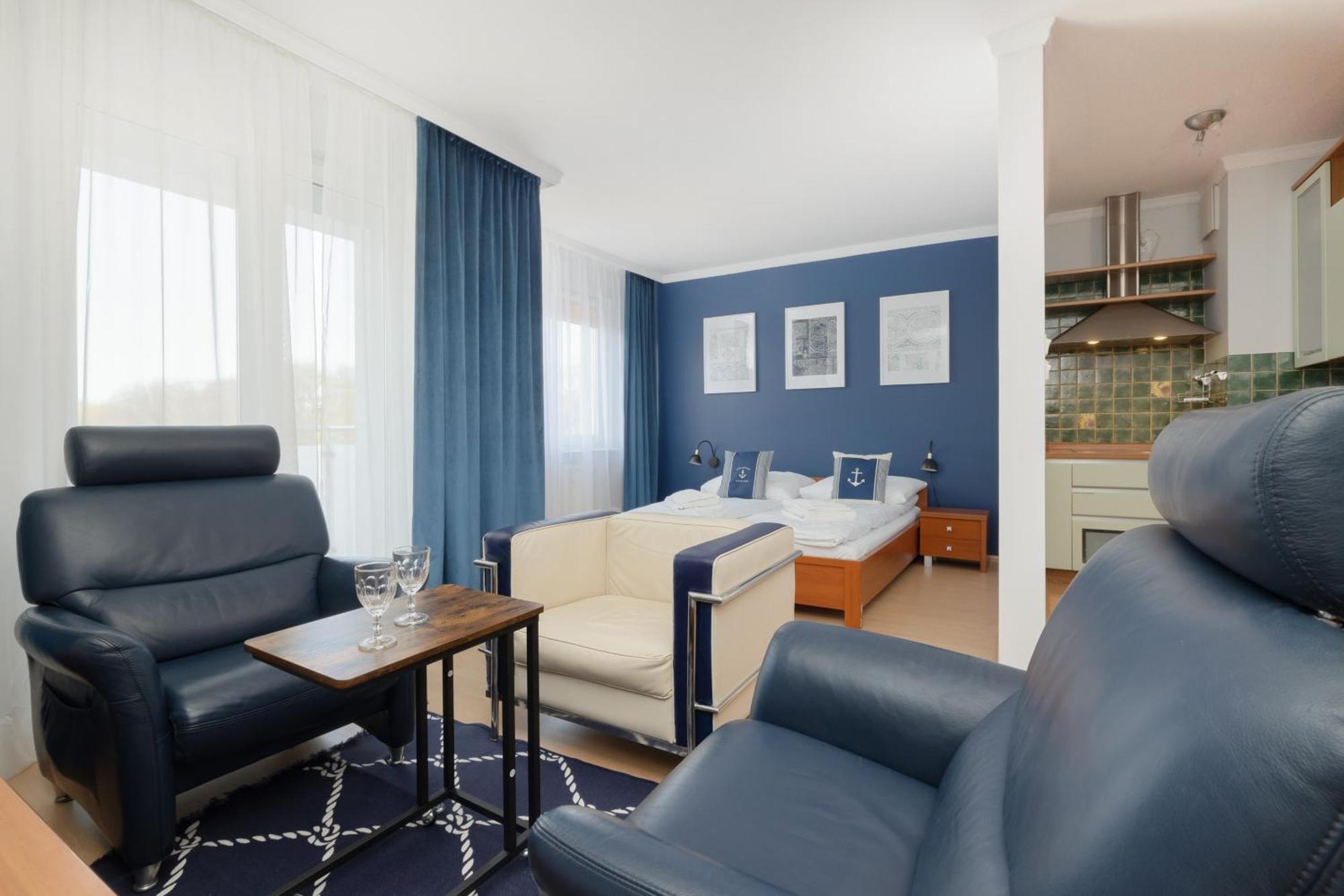 Jantar Apartamenty - Promenada 코워브제크 외부 사진